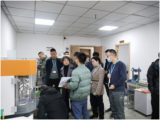 赏金国际 f22cb